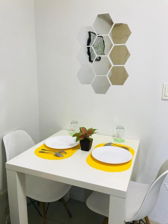 D&G Affordable Staycation Airbnb Ph Makati City Dış mekan fotoğraf