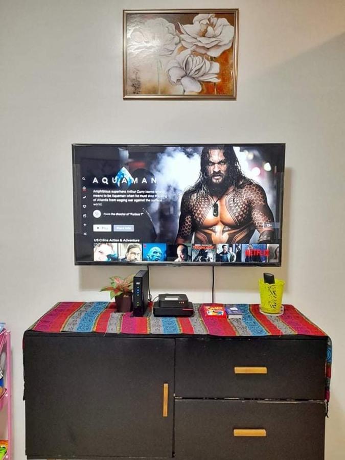 D&G Affordable Staycation Airbnb Ph Makati City Dış mekan fotoğraf